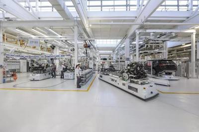 當(dāng)紅不讓！紅旗工廠探訪紀(jì)實 盡享民族工業(yè)品牌典范，賦能單位后勤管理服務(wù)